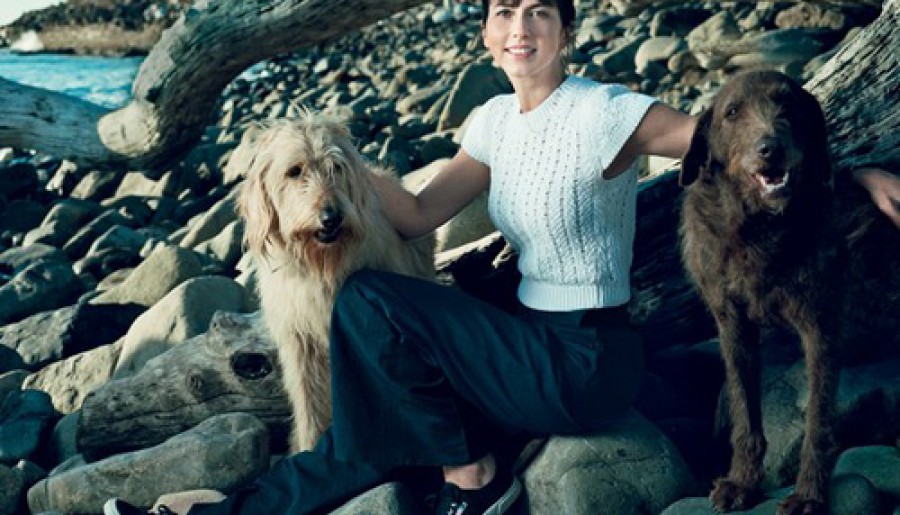 Sự nghiệp viết lách đáng kinh ngạc của vợ ông chủ Amazon